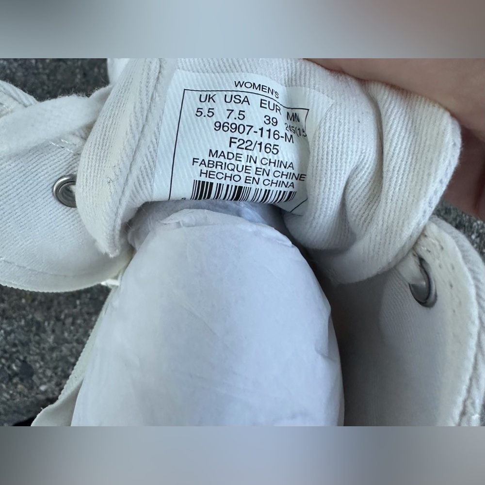 New in Box Palladium Women's White Pallabase Twill Size 7.5 Combat Boots - Picture 11 of 14